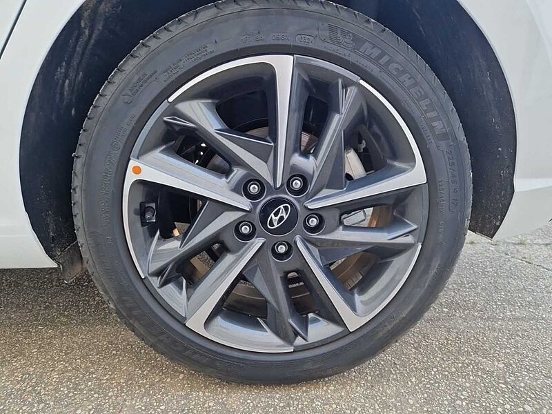 Hyundai i30 1.5 DPI Klass SLX 110